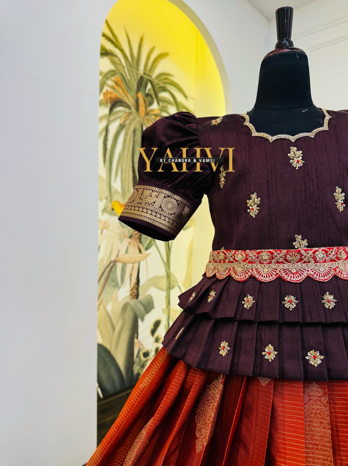Vintage Raga Silk Lehenga Set - Image 4