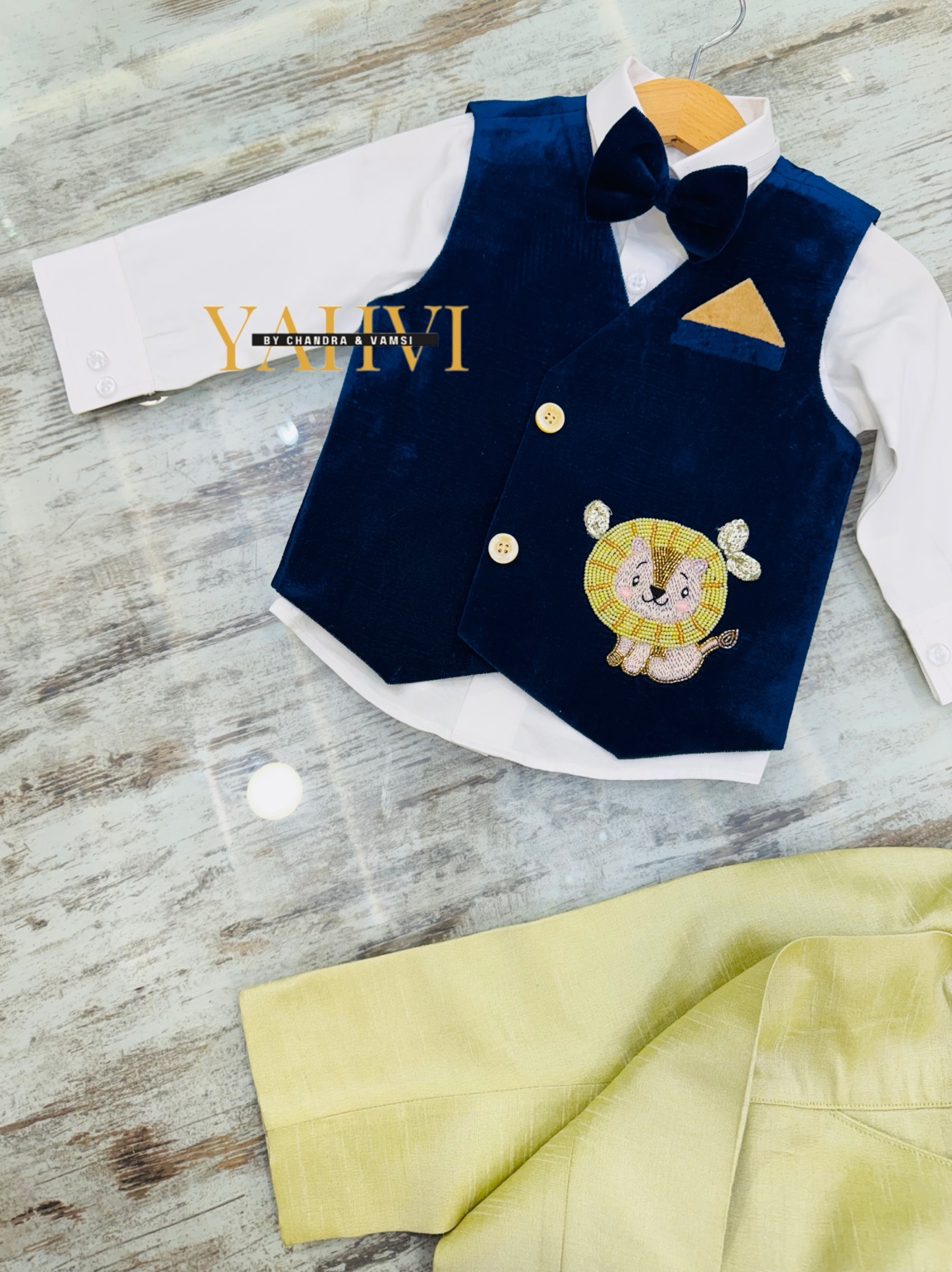 Royal Cub 5-Piece Suit Set with Embroidered Waistcoat - Image 6