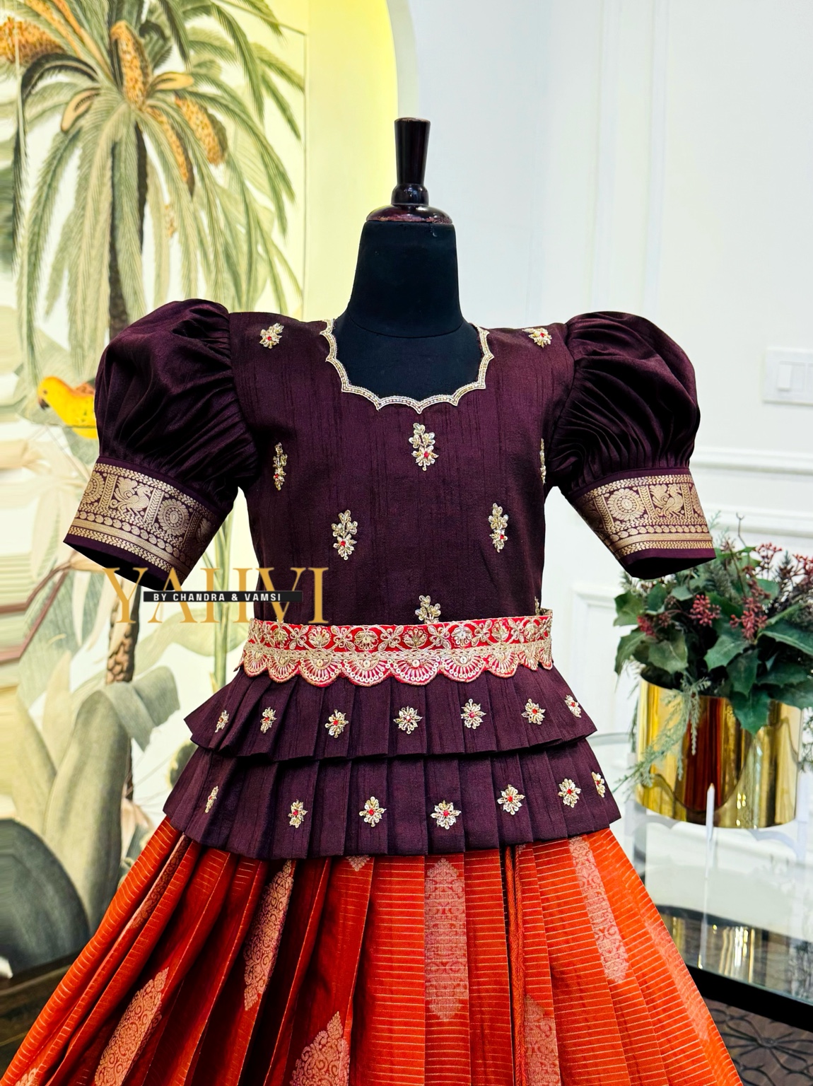 Vintage Raga Silk Lehenga Set - Image 5
