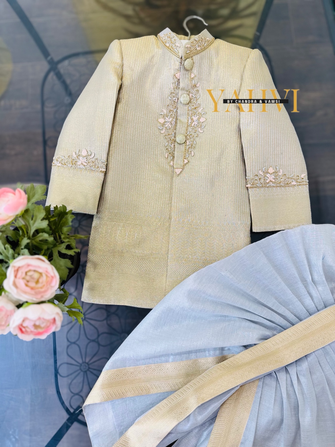 Classic Ivory Zari Embroidered Ethnic Ensemble - Image 6