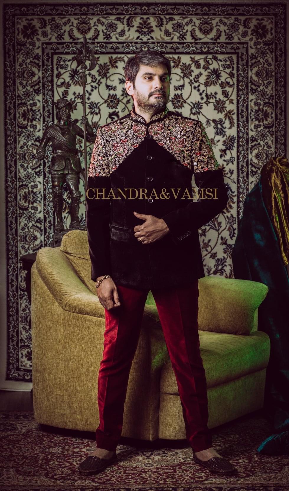 Heritage Floral Embellished Velvet Indo-Western Ensemble - Image 5