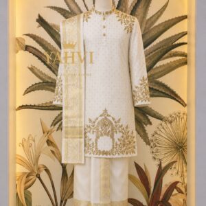 Ivory Hand-Embroidered Pattu Kurta, Vesti & Kanduva Set