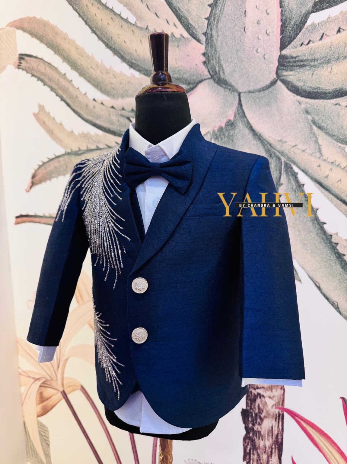 Midnight Radiance Five-Piece Suit - Image 4